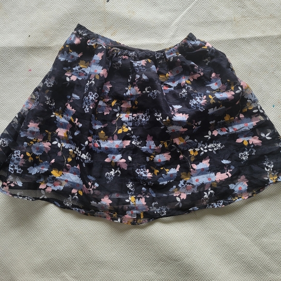 Xhiliration floral skirt size:M - Picture 1 of 3